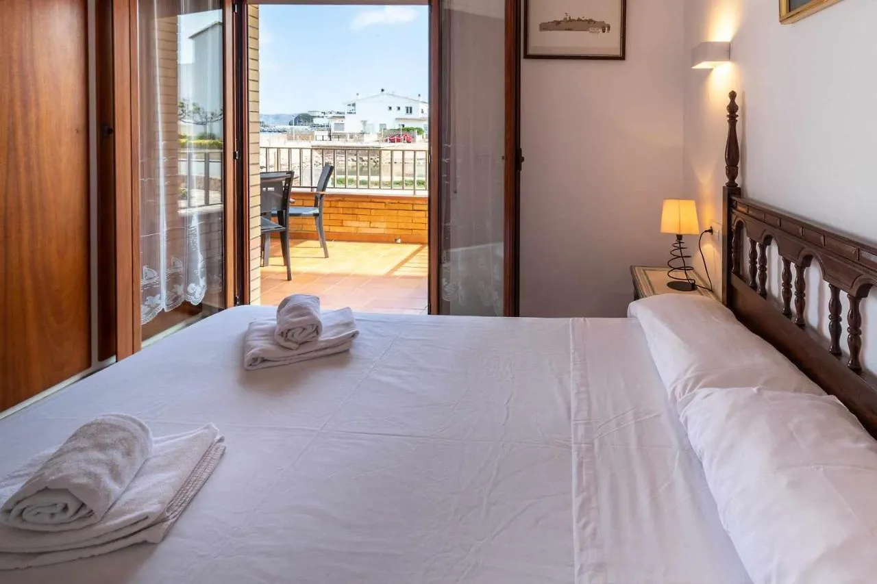 アパート Sant Carles 20 Apartamento Con Vistas Al Mar ジローナ